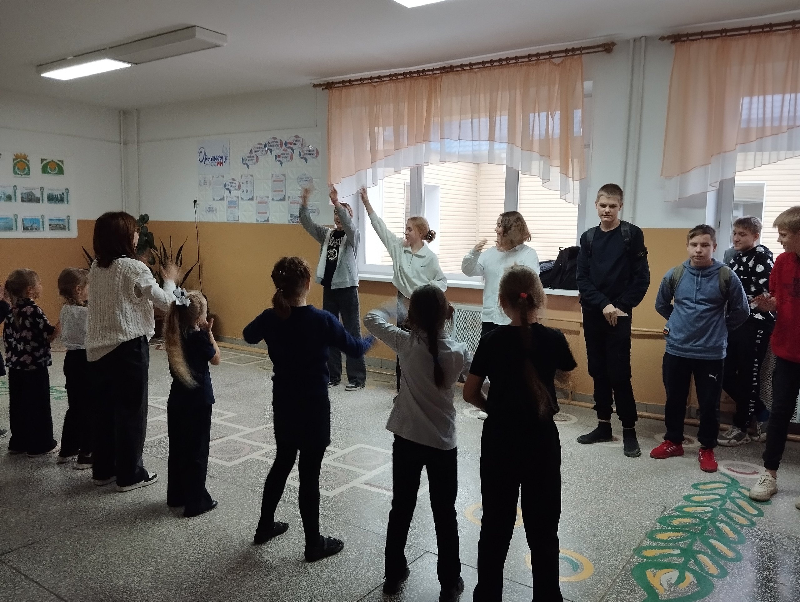 утренние музыкальные зарядки.